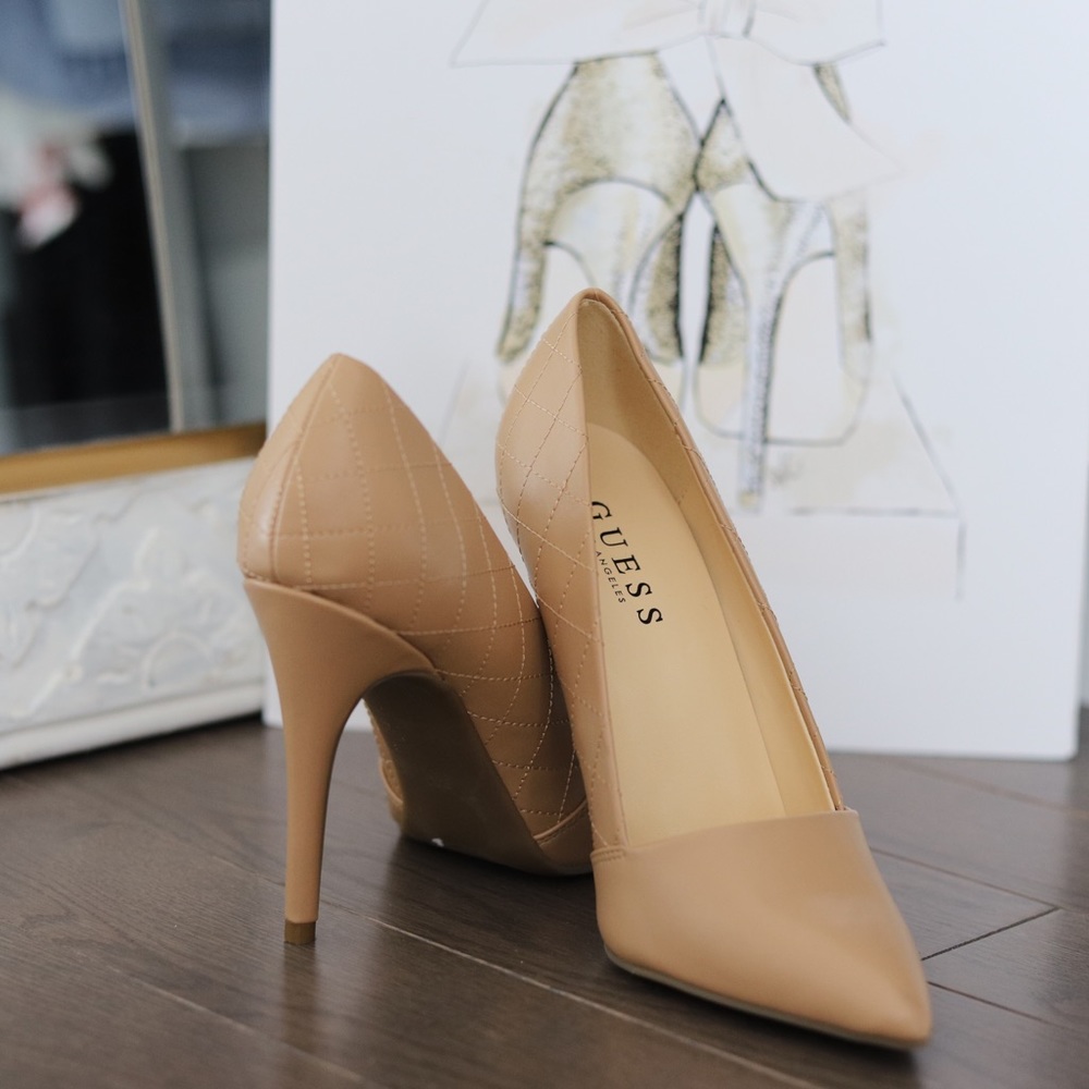 Guess Women Leather Pumps